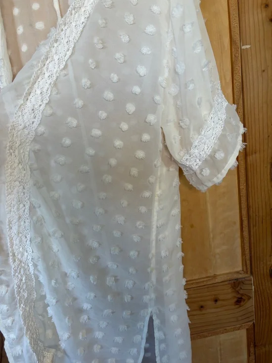 🌻5 for $30🌻 Maurices Cream Swiss Dot Sheer Kimono Cover-Up - Picture 8 of 13
